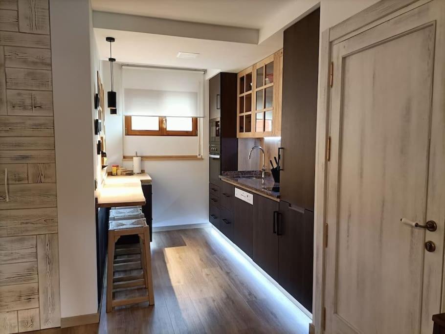 Espectacular Y Acogedor Apartamento Con Todas Las Comodidades Biescas  Esterno foto